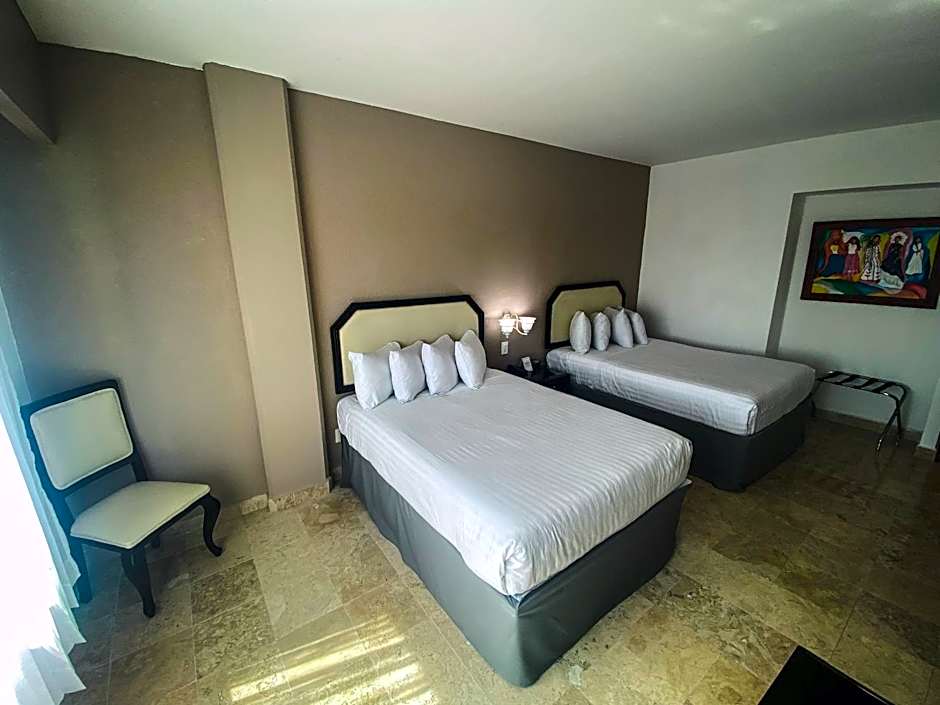 Days Inn by Wyndham Tuxtepec