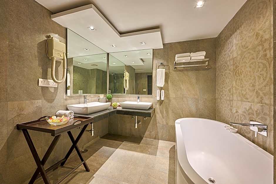 Renest River Country Resort Manali