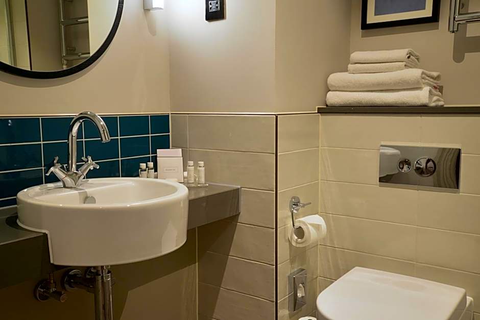 De Vere Cranage Estate