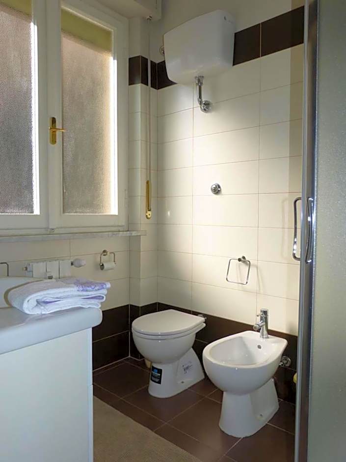 Airport Pisa Rooms - Comfort
