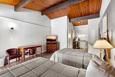 Superior Deluxe Double or Twin Room
