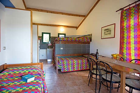 One-Bedroom Apartment (3 Adults)