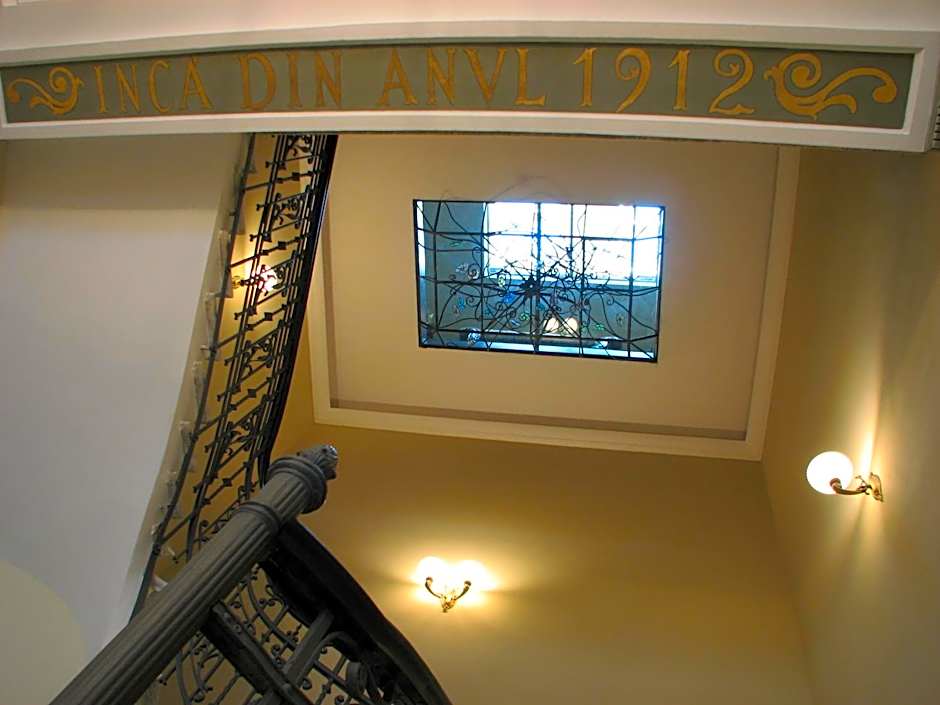 Atrium Hotel Ateneu City Center