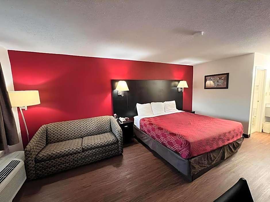Econo Lodge Inn & Suites Tuscaloosa I-20