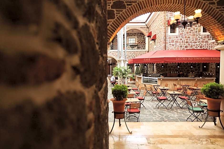 L'agora Old Town Hotel & Bazaar