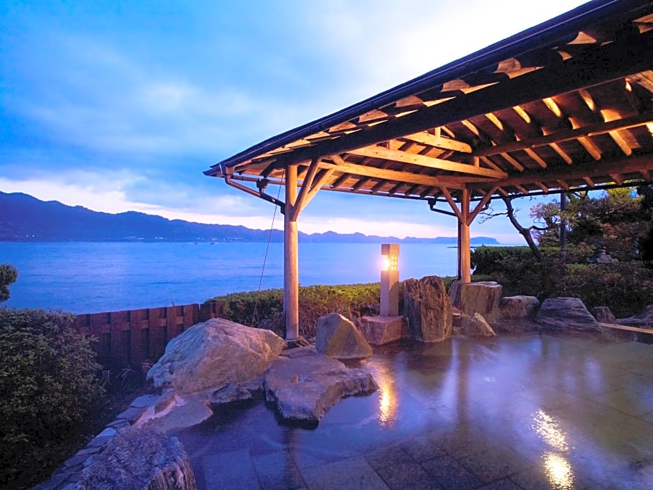 Kamenoi Hotel Nachikatsuura