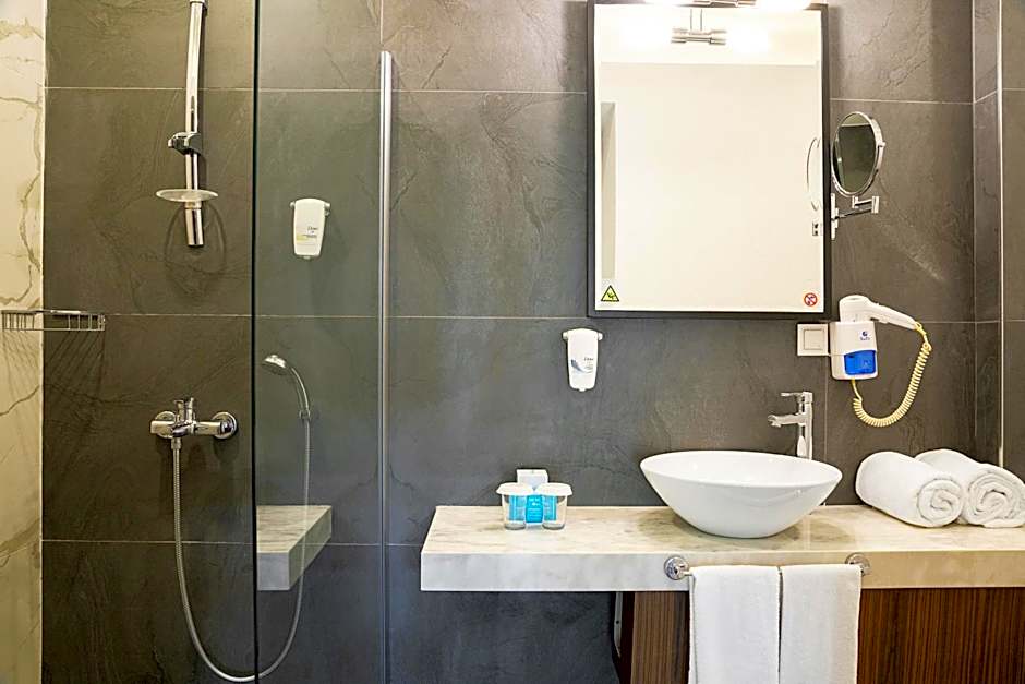 Flora Garden Beach Hotel - Adults Only 16 Plus - Couples Concept