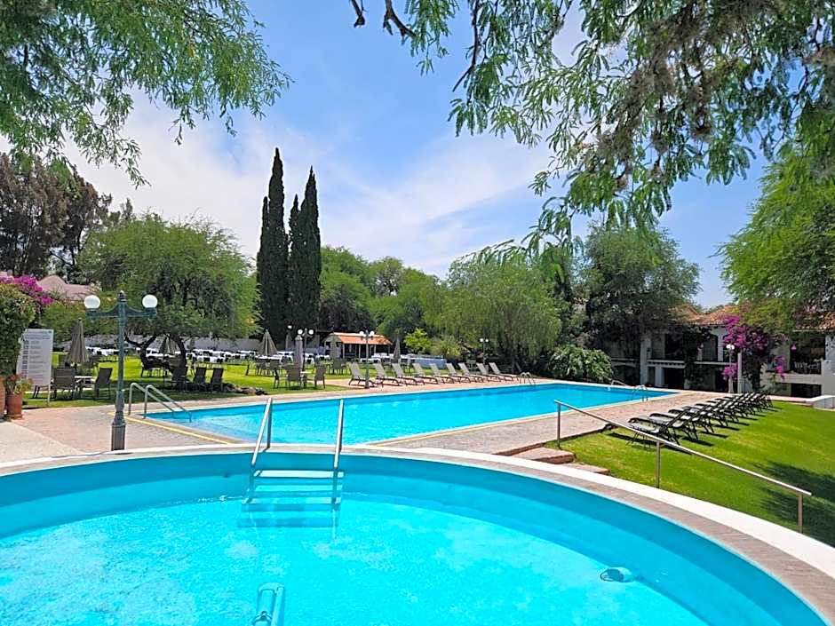 Hotel Hacienda Taboada (Aguas Termales)