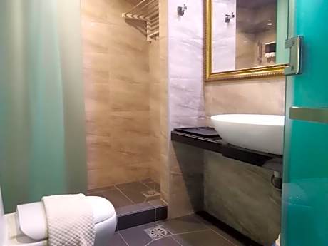 Executive Room with Window