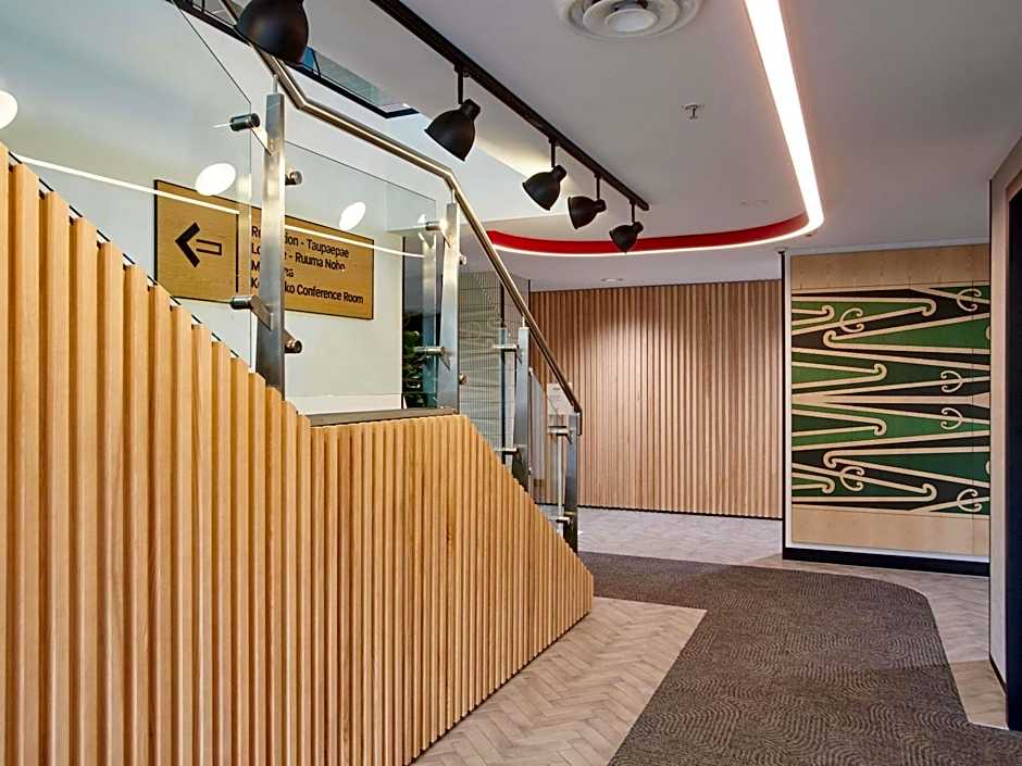 Ibis Hamilton Tainui