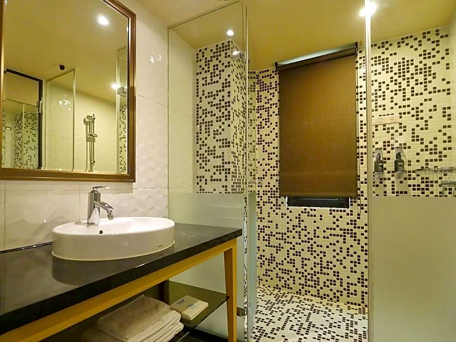 Stay Hotel - Taichung Zhongqing