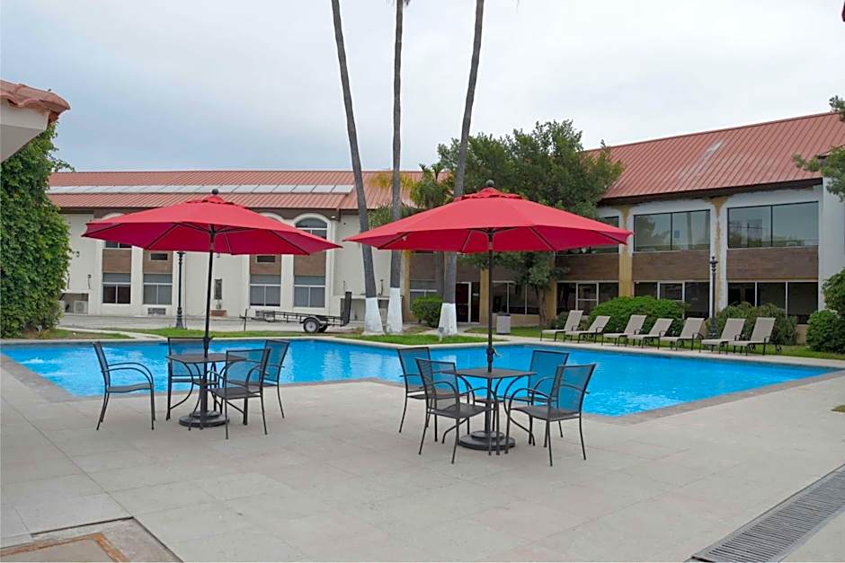 Days Inn by Wyndham Piedras Negras