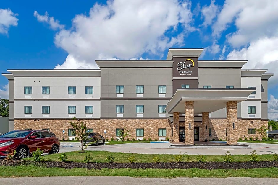 Sleep Inn & Suites