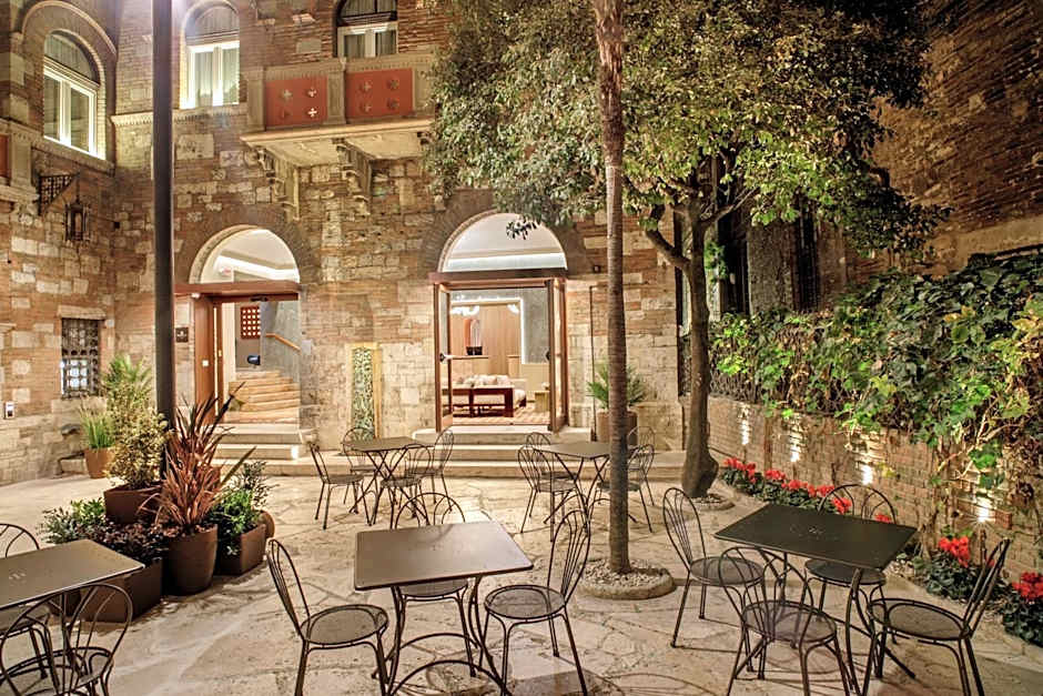 Rosetta Hotel Perugia Tapestry Collection By Hilton