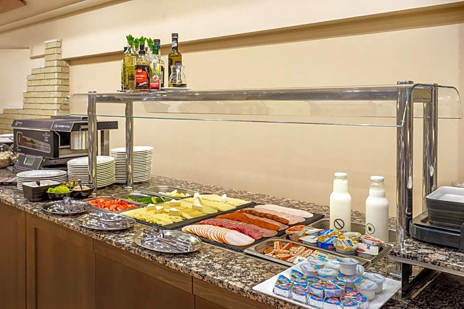 Aranyhomok Hotel Business & Relax