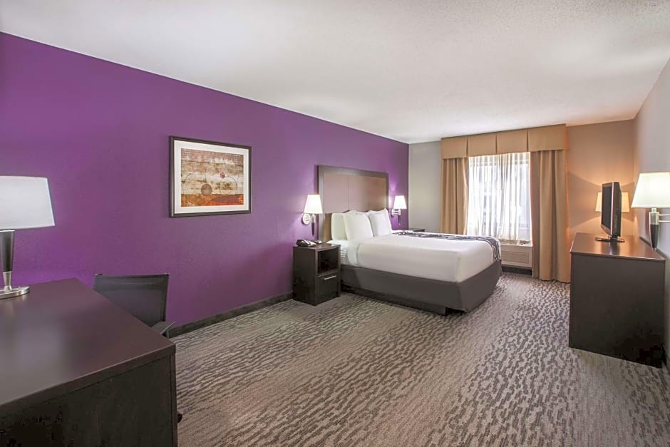 La Quinta by Wyndham Erie