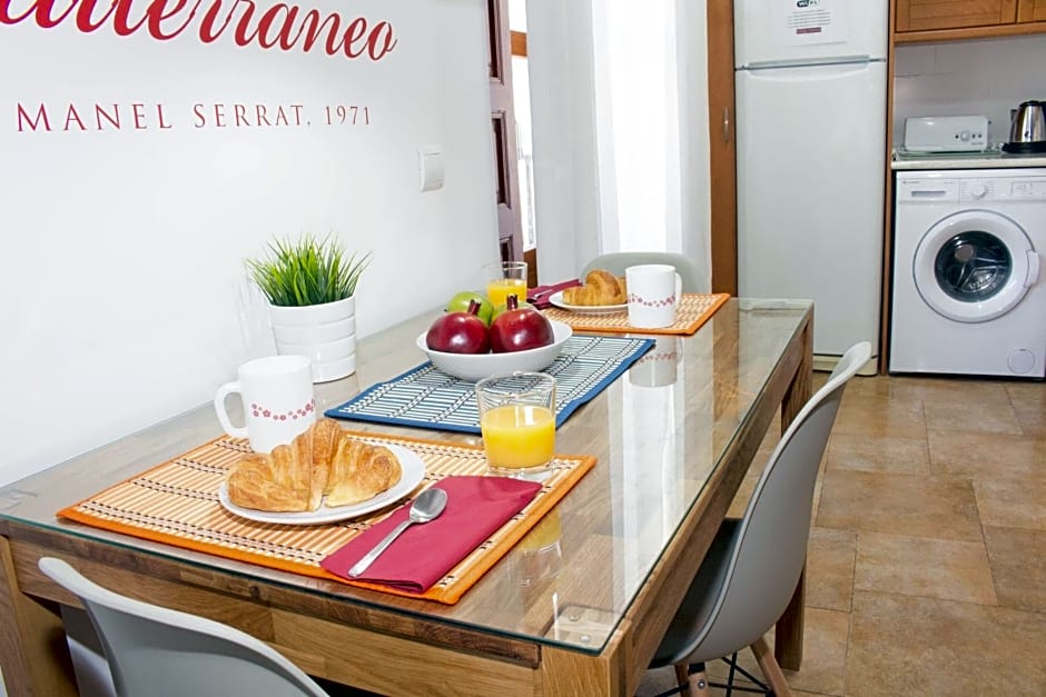 Living Valencia Apartments - Merced