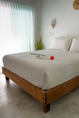 Semi Deluxe Double Room