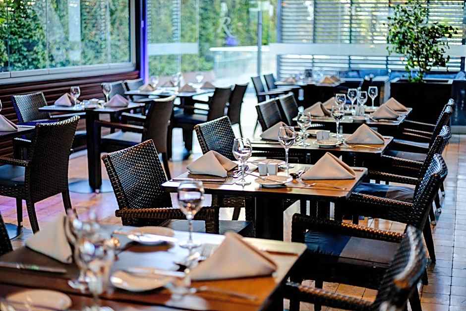 Radisson Blu Plaza El Bosque Santiago