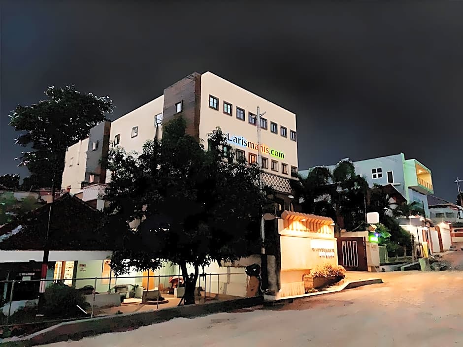 Hotel Syariah Larismanis