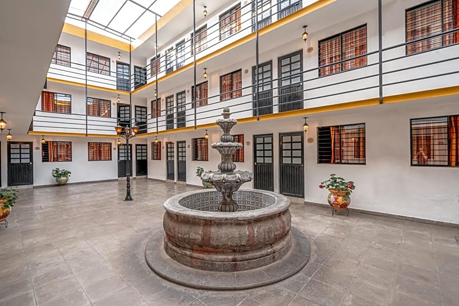 Cinco de Mayo Hotel