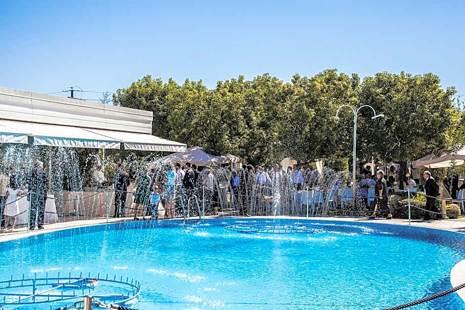 Edra Palace Hotel & Ristorante