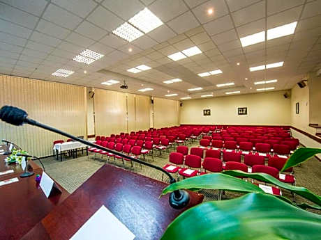 Hotel SOREA ĽUBOVŇA