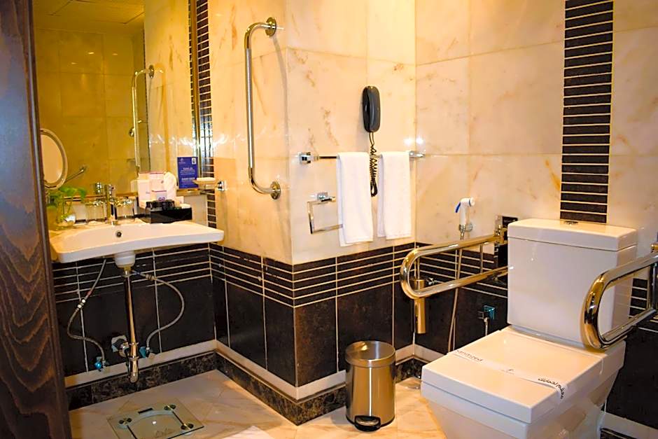 Frontel Al Harithia Hotel