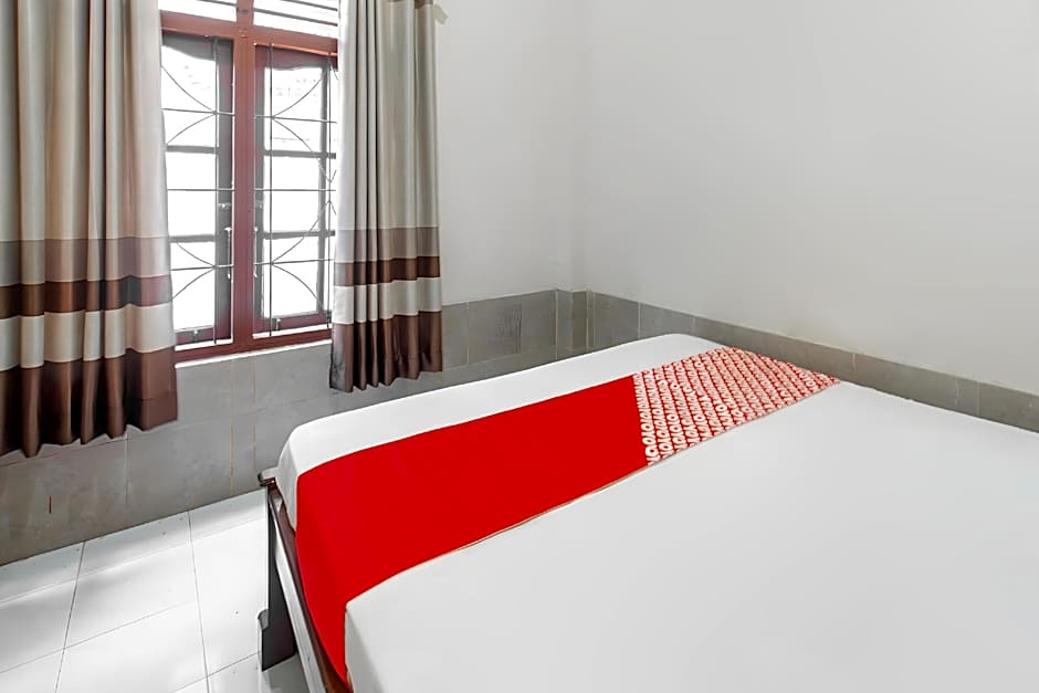 OYO 93582 Liani Homestay Syariah