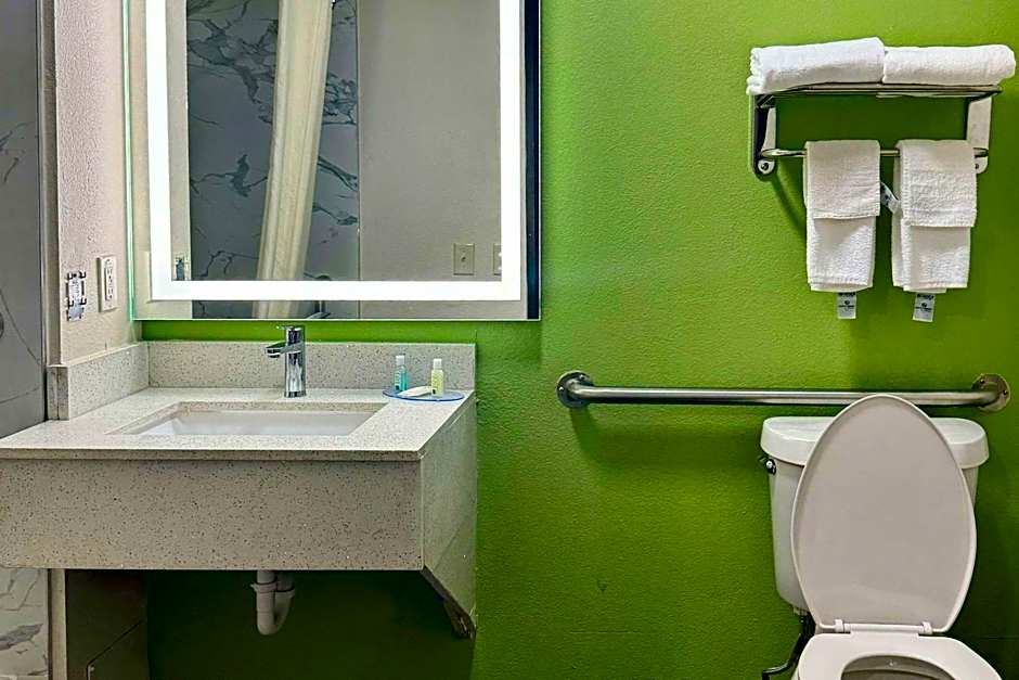 Quality Inn Sulphur - Lake Charles