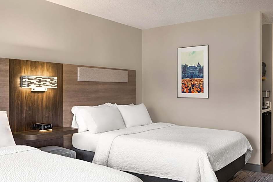 Holiday Inn Express & Suites East Greenbush(Albany-Skyline) By IHG
