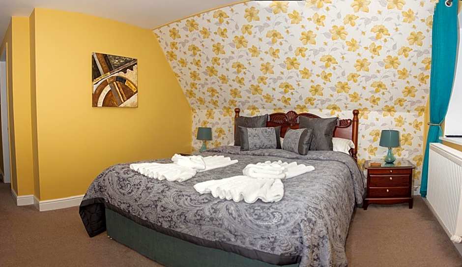 Beaumont Guest House Windermere - Adult Only - Free Car Park & Off Site access to the local Health Centre