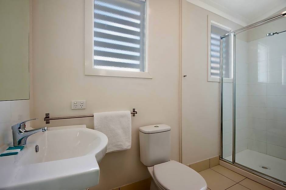 La Costa Beachside Motel