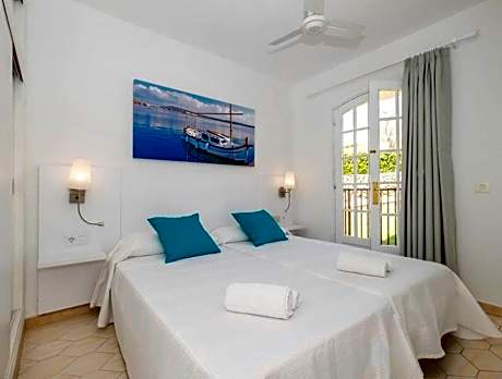 Two-Bedroom Superior Apartment