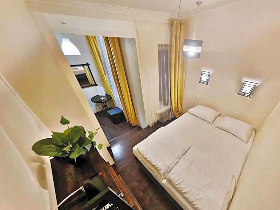 Hostel Helvetia - Private Rooms in City Center
