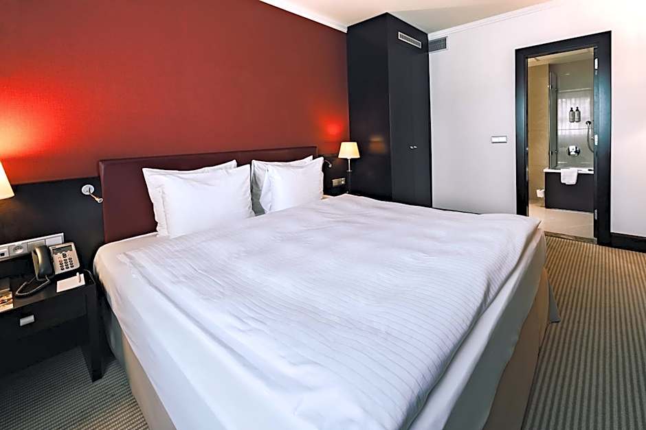 Crowne Plaza Bratislava By IHG