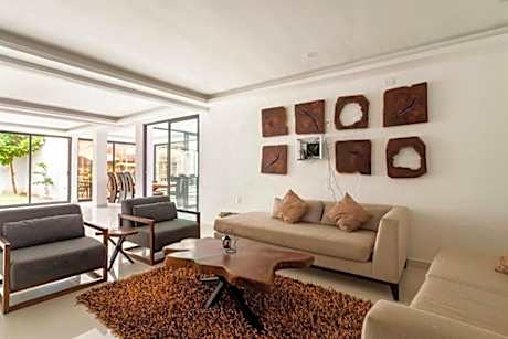 CASA VS Casa nueva con alberca jacuzzi y jardín