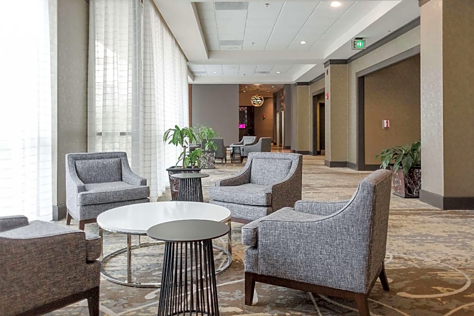 Radisson Hotel Memphis - University