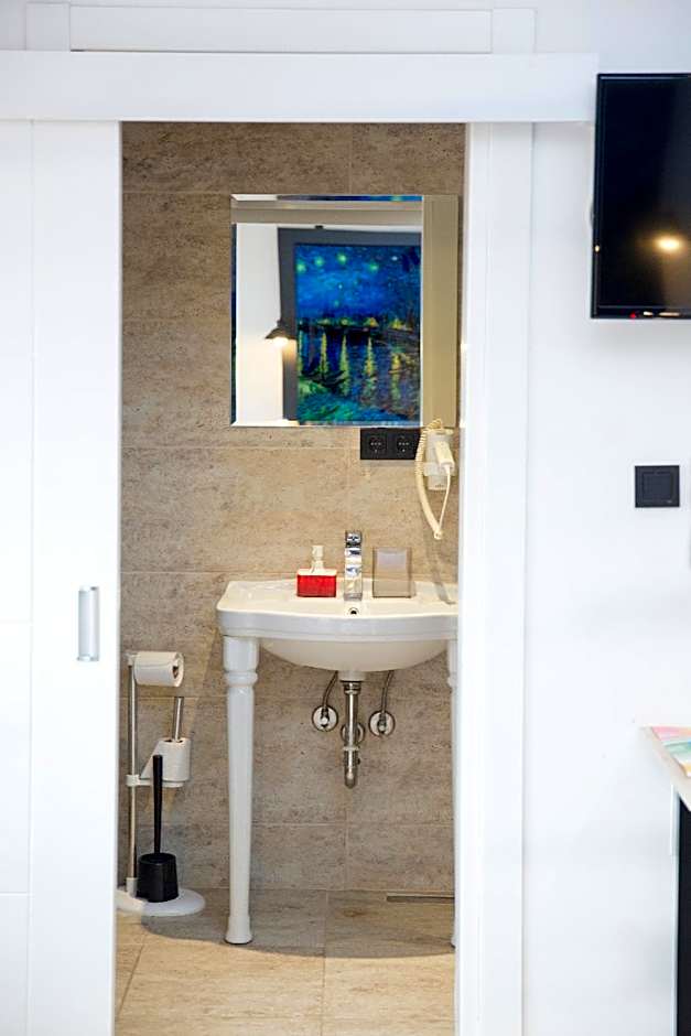 Ada Apart Otel Alsancak