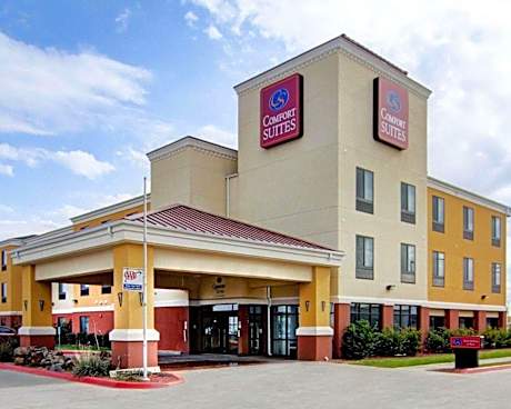 Comfort Suites