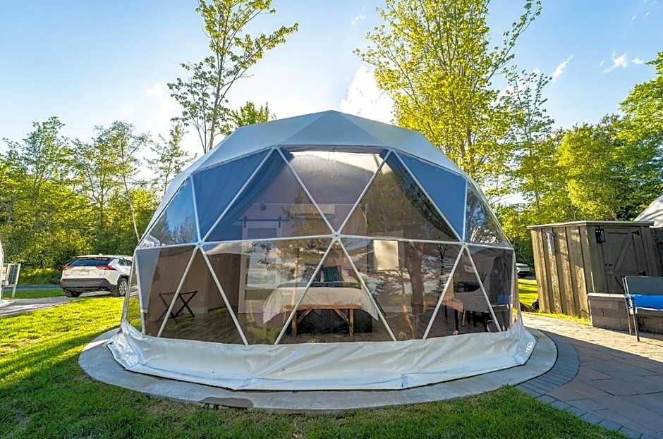 Gravity Luxury Domes