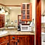 Independence Square 308, Top Floor Hotel Room with Ideal Downtown Location