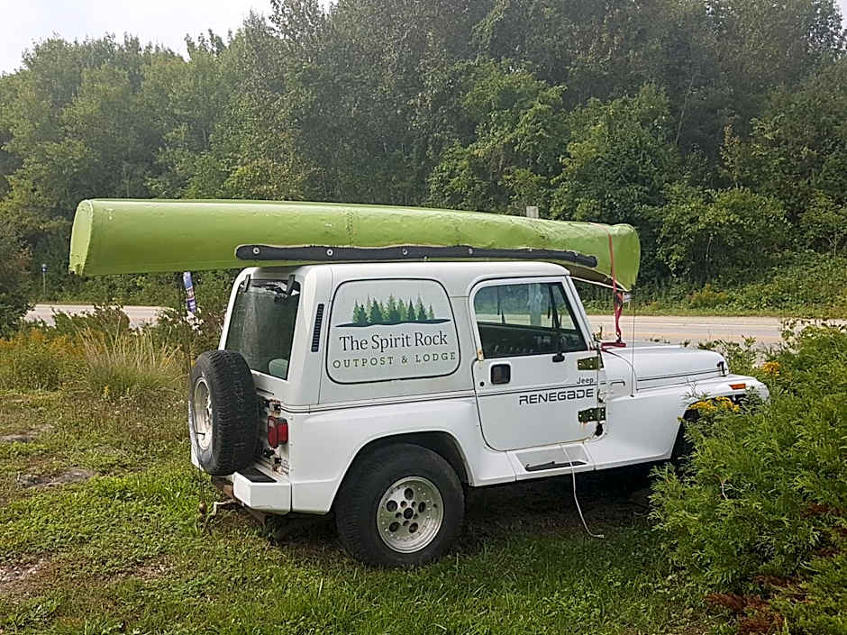 The Spirit Rock Outpost & Lodge