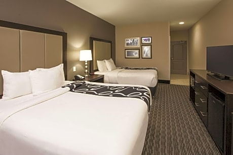 Queen Room with Two Queen Beds - Mobility Access/Non-Smoking