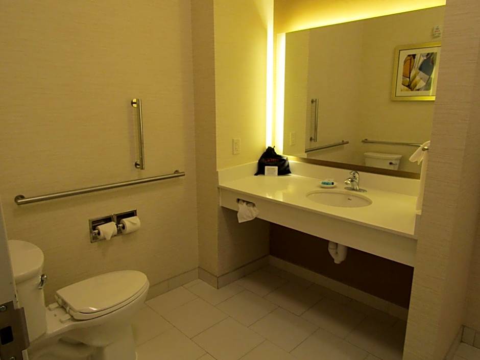 Fairfield Inn & Suites by Marriott Sidney