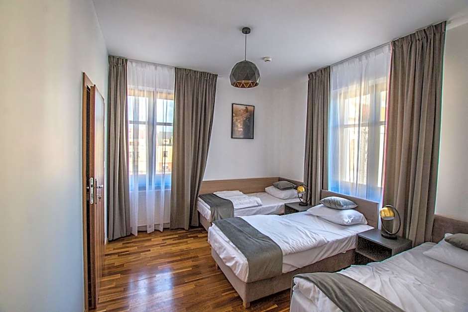 Hotel Sukcesor