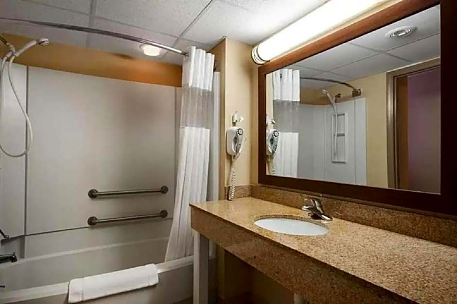 Quality Inn Radford-West Blacksburg I-81