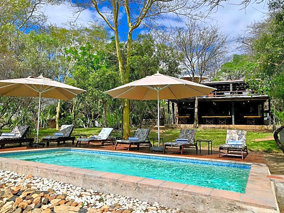 Zazu Private Bush Lodge