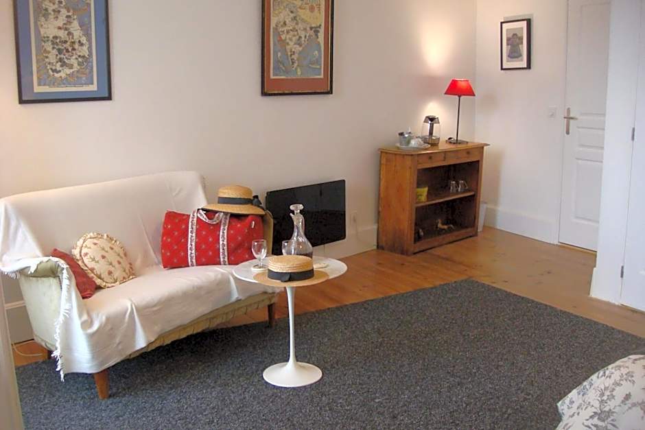 Aumes Sweet Home Chambre d'Hôtes