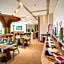 Grand Livio Kuta Hotel